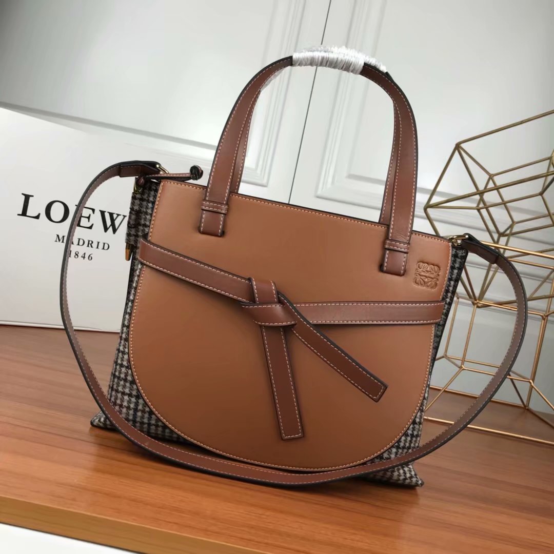 Loewe Handbag 123